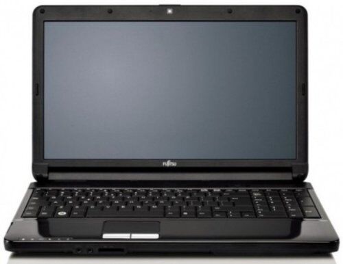 Fujitsu notebook lifebook ah530 (modello: lifebook ah530; processore:core i3, 2,53 ghz, 380m, bit : 64 ; ram:4 gb, 1066 mhz, ddr 3)