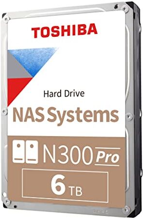 Toshiba N300 PRO 6TB NAS aziendale di grandi dimensioni (fino a 24 alloggiamenti) Disco rigido interno da 3,5" Velocità di carico di lavoro fino a 300 TB/anno CMR SATA 6 GB/s 7200 RPM 256 MB di