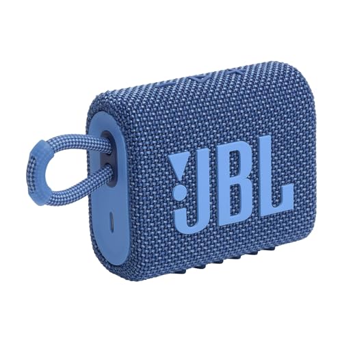 JBL GO 3 ECO Speaker Bluetooth Portatile, Cassa Altoparlante Wireless con Design Compatto, Resistente ad Acqua e Polvere IP67, Materiali Riciclati, fino a 5 h di Autonomia, USB, Blu