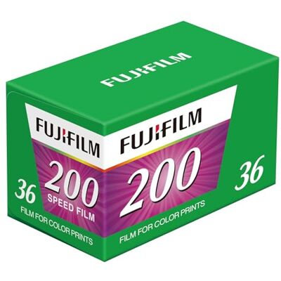 instax Fujifilm 200-36 exp. Rullino di pellicola fotografica negativa a colori formato 135 instax Fujifilm 200-36 exp. Rullino di pellicola fotografica negativa a colori formato 135