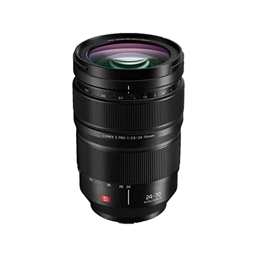 Panasonic Lumix S Pro 24-70 mm f/2.8