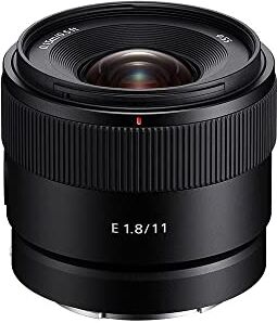 Sony E 11 mm F1.8 di  Grandangolo a focale fissa APS-C (SEL11F18)