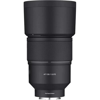 Samyang Teleobiettivo autofocus full frame AF 135 mm F1.8 per fotocamere Sony con attacco E, nero (SYIO13518-E) Samyang Teleobiettivo autofocus full frame AF 135 mm F1.8 per fotocamere Sony con attacco E, nero (SYIO13518-E)