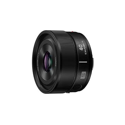 Panasonic LUMIX S-S40E-K Obiettivo 40mm F2 L-Mount, obiettivo fisso full frame compatto e leggero per viaggi, street photography e uso quotidiano, resistente a polvere, schizzi e gelo Panasonic LUMIX S-S40E-K Obiettivo 40mm F2 L-Mount, obiettivo fisso full frame compatto e leggero per viaggi, street photography e uso quotidiano, resistente a polvere, schizzi e gelo