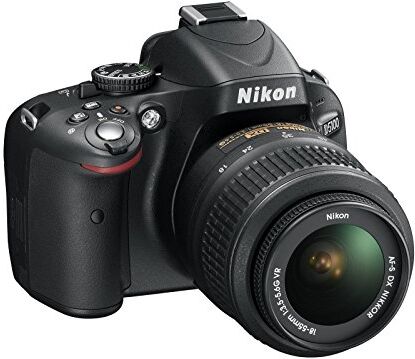 Nikon D5100 + Obiettivo AF-S VR Dx 18-55 Mm (Versione EU) (Ricondizionato)