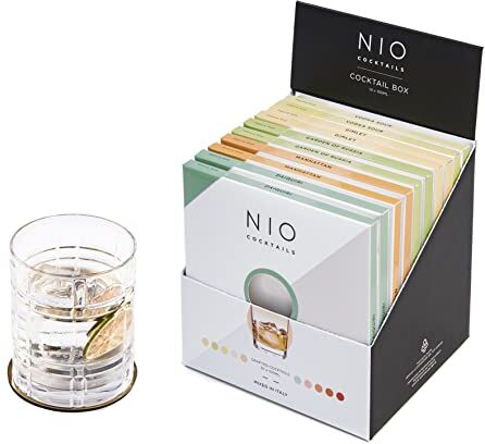 NIO Cocktails Box Meno Calorici, 10 Drink da 10cl già Miscelati, Pronti da Bere, a Basso Contenuto Calorico (2 Vodka Sour, 2 Gimlet, 2 Manhattan, 2 Daiquiri, 2 Garden of Russia), Gift Pack, 100cl