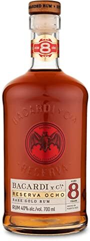 Bacardi BACARDÍ Reserva 8 Year Old Premium Caribbean Rum, rum pregiato invecchiato 8 anni in botti di rovere sotto al sole dei Caraibi, Vol. 40%, 70 cl / 700 ml