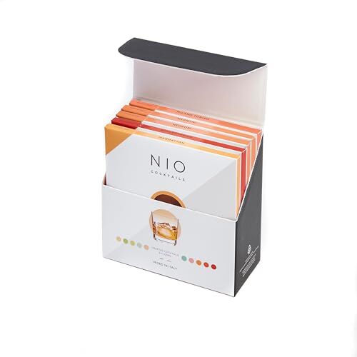 NIO Cocktails Box Amanti del Bitter, 5 Drink da 100ml già Miscelati, Pronti da Bere, Box Contenente 5 Drink Bitter (2 Negroni, 1 Milano Torino, 1 Boulevardier, 1 Manhattan), Gift Pack, 500ml