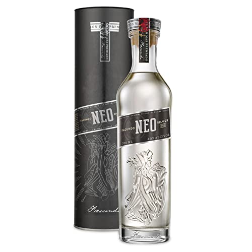 Bacardi Facundo Neo Premium Blended White Rum con astuccio regalo, pregiato rum bianco invecchiato ai tropici fino a 8 anni in botti di rovere bianco, filtrato a carbone, Vol. 40%, 70 cl / 700 ml