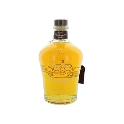 Roner Blauburgunder invecchiata (1x 0,7l) Grappa Monovitigno Invecchiata dalla Distilleria Artigianale Alto Adige Südtirol più premiata d'Italia 700 ml Roner Blauburgunder invecchiata (1x 0,7l) Grappa Monovitigno Invecchiata dalla Distilleria Artigianale Alto Adige Südtirol più premiata d'Italia 700 ml