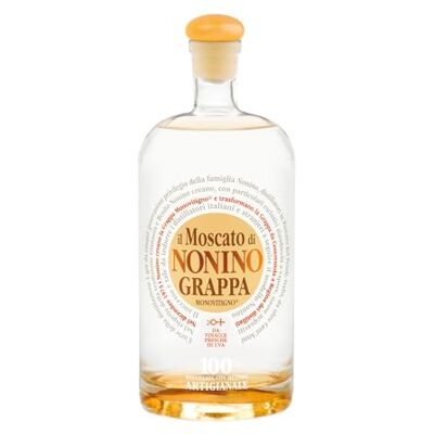 Nonino Distillerie , Grappa Monovitigno Moscato 41% Vol. Elegante, Aromatica con Sentore di Rose, Salvia e Vaniglia – Bottiglia in Vetro da 500 Ml Nonino Distillerie , Grappa Monovitigno Moscato 41% Vol. Elegante, Aromatica con Sentore di Rose, Salvia e Vaniglia – Bottiglia in Vetro da 500 Ml