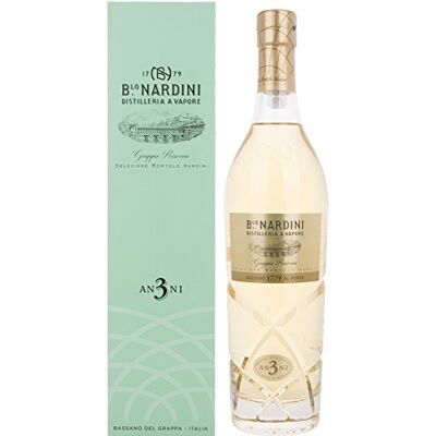 Nardini Reserva 3 Anni Vecchio Grappa 700 ml Nardini Reserva 3 Anni Vecchio Grappa 700 ml