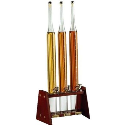 Bonollo Grappa Tris D’elite Lt 1,50 Tre Grappe Da Cl 50 Bonollo Grappa Tris D’elite Lt 1,50 Tre Grappe Da Cl 50