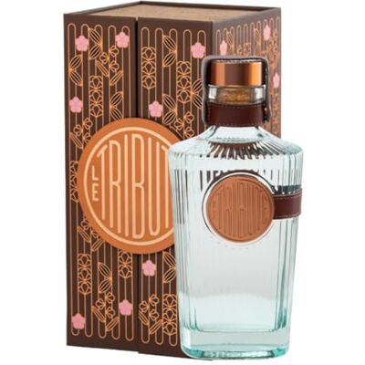 Anthology LE TRIBUTE COUNTRYSIDE LIMITED EDITION GIN 0,7 l 43% Distilled gin Fresco, morbido e floreale Anthology LE TRIBUTE COUNTRYSIDE LIMITED EDITION GIN 0,7 l 43% Distilled gin Fresco, morbido e floreale