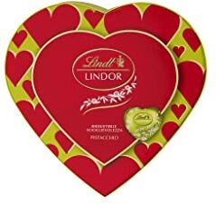 Lindt Scatola Regalo Cioccolatini Lindor a Forma di Cuore al Cioccolato al Latte e Ripieno al Pistacchio, in confezione 82g