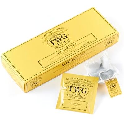 TWG Tea Alfonso Tea Tè Nero Pezzi di Mango 15 Bustine di Tè in Cotone Cucite a Mano Set Regalo TWG Tea Alfonso Tea Tè Nero Pezzi di Mango 15 Bustine di Tè in Cotone Cucite a Mano Set Regalo