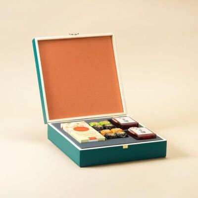 Venchi , Confezione Regalo in Legno Chocolate&Cocktails, Senza Glutine, 320g Venchi , Confezione Regalo in Legno Chocolate&Cocktails, Senza Glutine, 320g