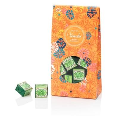 Venchi Collezione Murrine Confezione Regalo con Cioccolatini Cremino Pistacchio, 310 g Con Vera Pasta di Pistacchi Idea Regalo Senza Glutine Venchi Collezione Murrine Confezione Regalo con Cioccolatini Cremino Pistacchio, 310 g Con Vera Pasta di Pistacchi Idea Regalo Senza Glutine