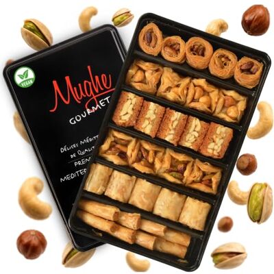 MUGHE GOURMET Baklava Vegano al Pistacchio Assortito, 385g Scatola Regalo Selezione di Dolci Turchi Artigianali e Pasticceria Orientale Tradizionale Vegana – Scatola Regalo in Metallo MUGHE GOURMET Baklava Vegano al Pistacchio Assortito, 385g Scatola Regalo Selezione di Dolci Turchi Artigianali e Pasticceria Orientale Tradizionale Vegana – Scatola Regalo in Metallo