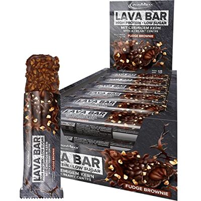 IronMaxx Lava Protein Bar Fudge Brownie 18x40g Barretta High Protein con cuore cremoso & topping arachidi-caramello A basso contenuto di zuccheri & senza olio di palma IronMaxx Lava Protein Bar Fudge Brownie 18x40g Barretta High Protein con cuore cremoso & topping arachidi-caramello A basso contenuto di zuccheri & senza olio di palma