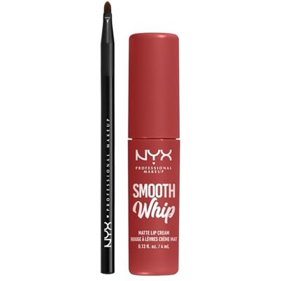 NYX PROFESSIONAL MAKEUP Rossetto Liquido Smooth Whip Tinta Labbra Matte Bday Frosting con Burro di Karité Flacone da 4ml + Pennello Labbra Pro Brush Lip con Punta Sottile Set da 2 NYX PROFESSIONAL MAKEUP Rossetto Liquido Smooth Whip Tinta Labbra Matte Bday Frosting con Burro di Karité Flacone da 4ml + Pennello Labbra Pro Brush Lip con Punta Sottile Set da 2