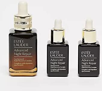 Estee Lauder Youth Generating Power Repair + Set regalo rigido + idratante (collezione del valore di £128)