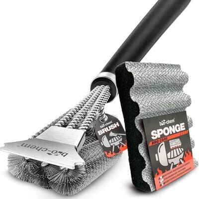 bio-chem Set di Accessori per la Pulizia del Barbecue, 2 Pezzi 2 pezzi: 1 spazzola per barbecue con raschietto e 1 spugna per barbecue con forma adatta per grigliate bio-chem Set di Accessori per la Pulizia del Barbecue, 2 Pezzi 2 pezzi: 1 spazzola per barbecue con raschietto e 1 spugna per barbecue con forma adatta per grigliate