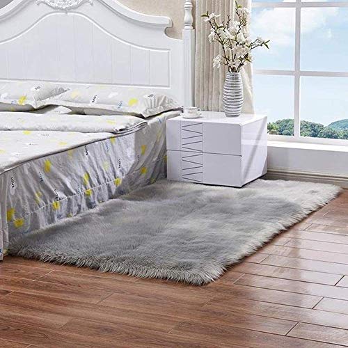 YIWOYI Tappeto peloso artificiale in pelle di pecora per soggiorno, camera da letto, tappeto in pelliccia tinta unita, per camera da letto, lavabile, 60 x 60 cm, colore: grigio