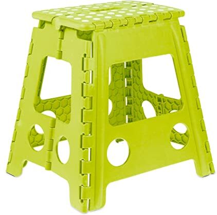 Relaxdays Sgabello Pieghevole, Sgabellino Antiscivolo, Gradino con Manico, Regge 120 kg, HLP 39x38,5x32 cm, Verde Chiaro, 100% plastica