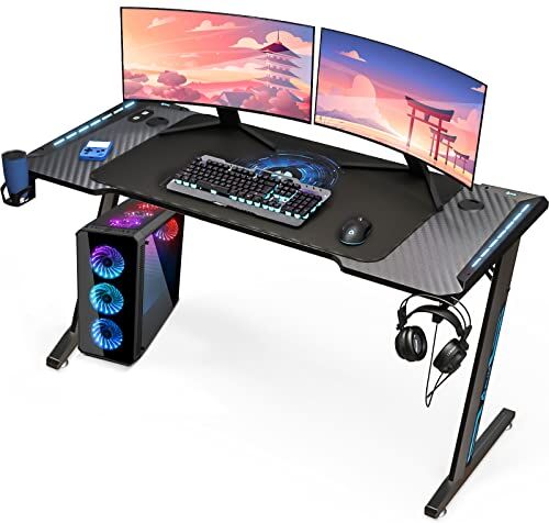 KLIM Scrivania da gaming   Tavolo gaming 140 x 60 cm con Porta Cavi e Tappetino incluso Facile da Montare Scrivania per computer in Metallo e Legno Resistente e durevole GARANZIA 20 ANNI