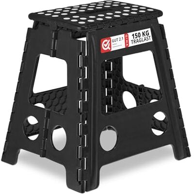 Relaxdays Sgabello Pieghevole, Sgabellino con Un Gradino e Manico, Fino a 120 kg, in Plastica, Alto 40 cm, Nero Relaxdays Sgabello Pieghevole, Sgabellino con Un Gradino e Manico, Fino a 120 kg, in Plastica, Alto 40 cm, Nero