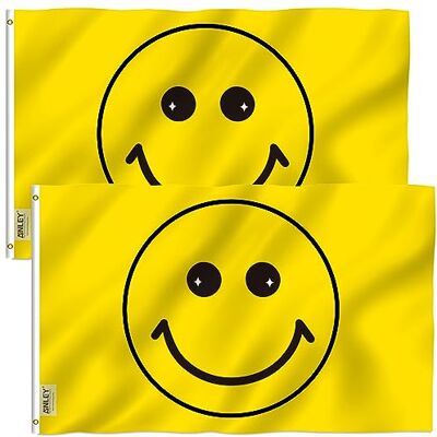 Anley Confezione da 2 Fly Breeze 3x5 Piede bandiera faccina felice gialla Colore vivido e resistente allo sbiadimento UV Intestazione di tela e doppia cucitura Bandiere faccia felice Poliestere Anley Confezione da 2 Fly Breeze 3x5 Piede bandiera faccina felice gialla Colore vivido e resistente allo sbiadimento UV Intestazione di tela e doppia cucitura Bandiere faccia felice Poliestere