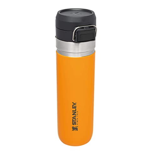 Stanley Quick Flip Borraccia Termica 0.7L Saffron Borraccia Acciaio Inossidabile Bottiglia Acqua Senza BPA Compatibile con Portabevande Lavabile in Lavastoviglie