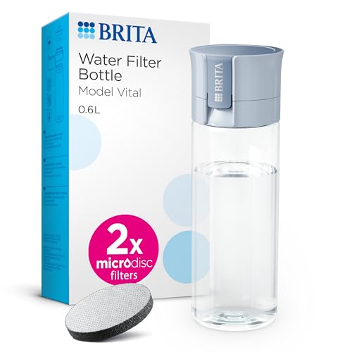 Brita Filtro acqua bottiglia modello Vital azzurro (600 ml) con 2 filtri MicroDisc – Pratica borraccia con filtro dell'acqua da viaggio, filtra cloro e batteri durante il bere, lavabile in