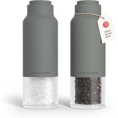 LARS NYSØM Set di Macina Sale e Pepe Set Macinasale e Macinapepe Manuale Set di Macinini per Sale e Pepe in Acciaio Inox con Macina Regolabile Macinino per Pepe e Sale Manuale Bottiglia Design LARS NYSØM Set di Macina Sale e Pepe Set Macinasale e Macinapepe Manuale Set di Macinini per Sale e Pepe in Acciaio Inox con Macina Regolabile Macinino per Pepe e Sale Manuale Bottiglia Design