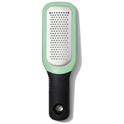 OXO Good Grips Grattugia alimentare per Aglio e Zenzero in Acciaio Acidato OXO Good Grips Grattugia alimentare per Aglio e Zenzero in Acciaio Acidato
