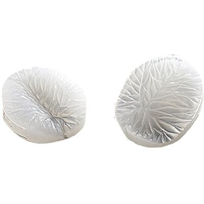silikomart Stampo in Silicone, Forma Sugarflex Leaves, Misure 65 x 40 mm, Made in Italy silikomart Stampo in Silicone, Forma Sugarflex Leaves, Misure 65 x 40 mm, Made in Italy