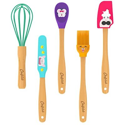 Chefclub Kids Utensili da cucina per bambini 5 pezzi: frusta, spatola, paletta, pennello, cucchiaio Manici in bambù, teste in silicone senza BPA Accessori cucina bambini Dai 4 anni in su Chefclub Kids Utensili da cucina per bambini 5 pezzi: frusta, spatola, paletta, pennello, cucchiaio Manici in bambù, teste in silicone senza BPA Accessori cucina bambini Dai 4 anni in su