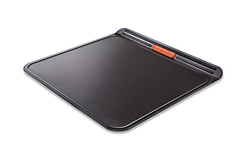 LE CREUSET Teglia per Biscotti, a Doppia Parete, 38 x 35.5 cm, Resistente alle Sostanze Acide, Finitura in Acciaio al Carbonio, Antracite,Arancio, 30000