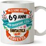 Mugffins Tazza 69 Compleanno- In italiano Mi ci sono voluti 69 anni per diventare cosi fantastico 350 ml Regalo Originale e Divertente