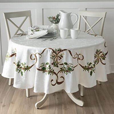 Benson Mills Merry Ribbons Tovaglia natalizia in tessuto jacquard stampato, elegante tovaglia natalizia per tutte le vacanze e l'inverno (178 cm rotonda) Benson Mills Merry Ribbons Tovaglia natalizia in tessuto jacquard stampato, elegante tovaglia natalizia per tutte le vacanze e l'inverno (178 cm rotonda)