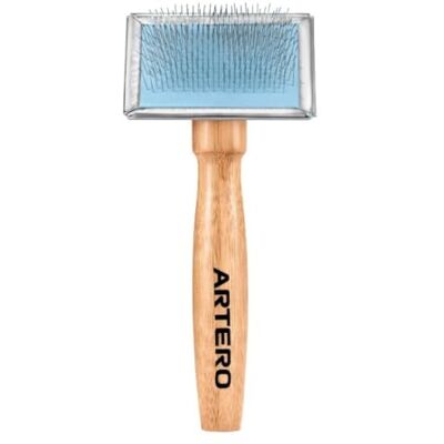 ARTERO Pipo Classic cardatore per cani e gatti punte corte taglia XS Spazzola slicker flessibile, impugnatura ergonomica, razze piccole e medie, districa e stira il pelo ARTERO Pipo Classic cardatore per cani e gatti punte corte taglia XS Spazzola slicker flessibile, impugnatura ergonomica, razze piccole e medie, districa e stira il pelo