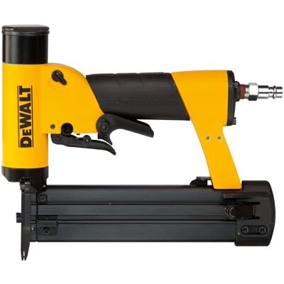 DeWalt groppinatrice 23 gauge. lunghezza groppino 10-30mm. DeWalt groppinatrice 23 gauge. lunghezza groppino 10-30mm.