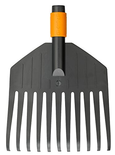 Fiskars Scopa da giardino piccola, Testa d'attrezzo, 11 denti, Larghezza: 21,3 cm, Denti in plastica, Nero/Arancione, QuikFit,