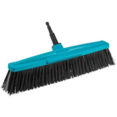Gardena Scopa per Esterni Combisystem: Stabile Scopa per Il Giardino e i Vialetti Intorno Alla Casa, Larghezza 45 Cm, Setole in Polipropilene (3622-20) Gardena Scopa per Esterni Combisystem: Stabile Scopa per Il Giardino e i Vialetti Intorno Alla Casa, Larghezza 45 Cm, Setole in Polipropilene (3622-20)