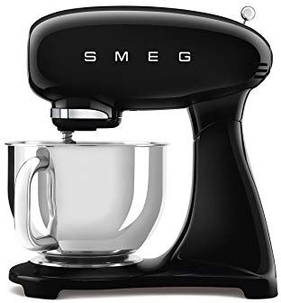 SMEG , Impastatrice Planetaria , 10 Livelli di Velocità, Funzione Smooth Start, Ciotola da 4,8 L, Sicurezza Blocco Motore, 3 Fruste, Gancio e Coperchio in Dotazione, 800W, Nero