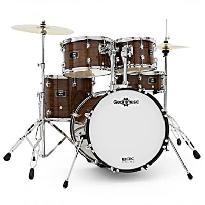 gear4music Batteria acustica BDK18 Dimensione Jazz per adulti principianti Per adulti principianti, gusci 100% pioppo per un tono caldo ed equilibrato, hardware doppio, finitura noce lucida gear4music Batteria acustica BDK18 Dimensione Jazz per adulti principianti Per adulti principianti, gusci 100% pioppo per un tono caldo ed equilibrato, hardware doppio, finitura noce lucida
