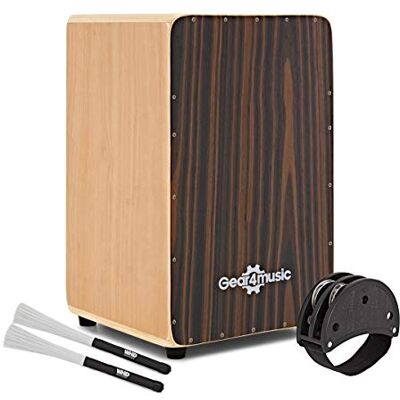 gear4music Cajon di con Custodia e Accessori, Ebano Cajon leggero e compatto ideale per il busking, dorso e fianchi in faggio per toni decisi, corde interne regolabili gear4music Cajon di con Custodia e Accessori, Ebano Cajon leggero e compatto ideale per il busking, dorso e fianchi in faggio per toni decisi, corde interne regolabili