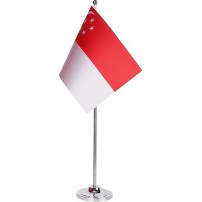 AZ FLAG Bandiera da Tavolo Singapore 22x15 cm Raso Base Metallo Uso interno bandiera da tavolo singaporiana finitura cucita e bordi rinforzati con asta e base metallica AZ FLAG Bandiera da Tavolo Singapore 22x15 cm Raso Base Metallo Uso interno bandiera da tavolo singaporiana finitura cucita e bordi rinforzati con asta e base metallica