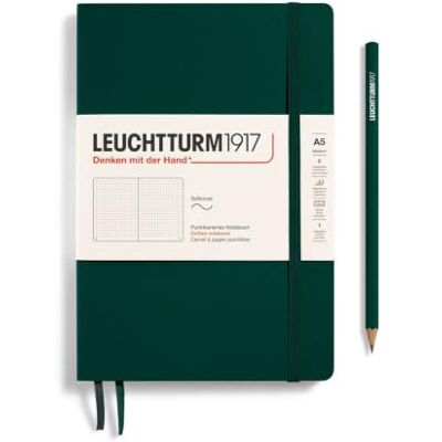 LEUCHTTURM1917 Taccuino A5 Copertina morbida, Forest Green, puntinato 123 pagine numerate, indice, 2 segnapagina, tasca a soffietto, senza acidi LEUCHTTURM1917 Taccuino A5 Copertina morbida, Forest Green, puntinato 123 pagine numerate, indice, 2 segnapagina, tasca a soffietto, senza acidi